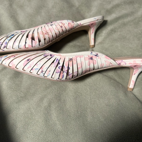 New Nanette Lenore ladies shoes small heel - Picture 2 of 4